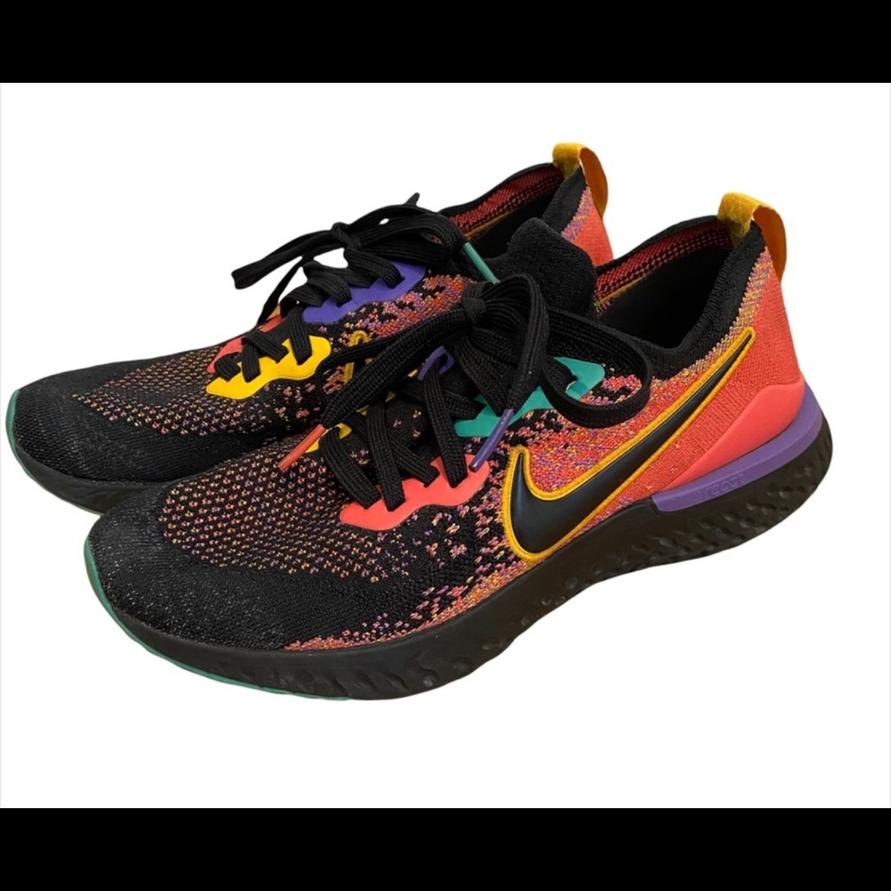 NIKE Epic React Flyknit 2